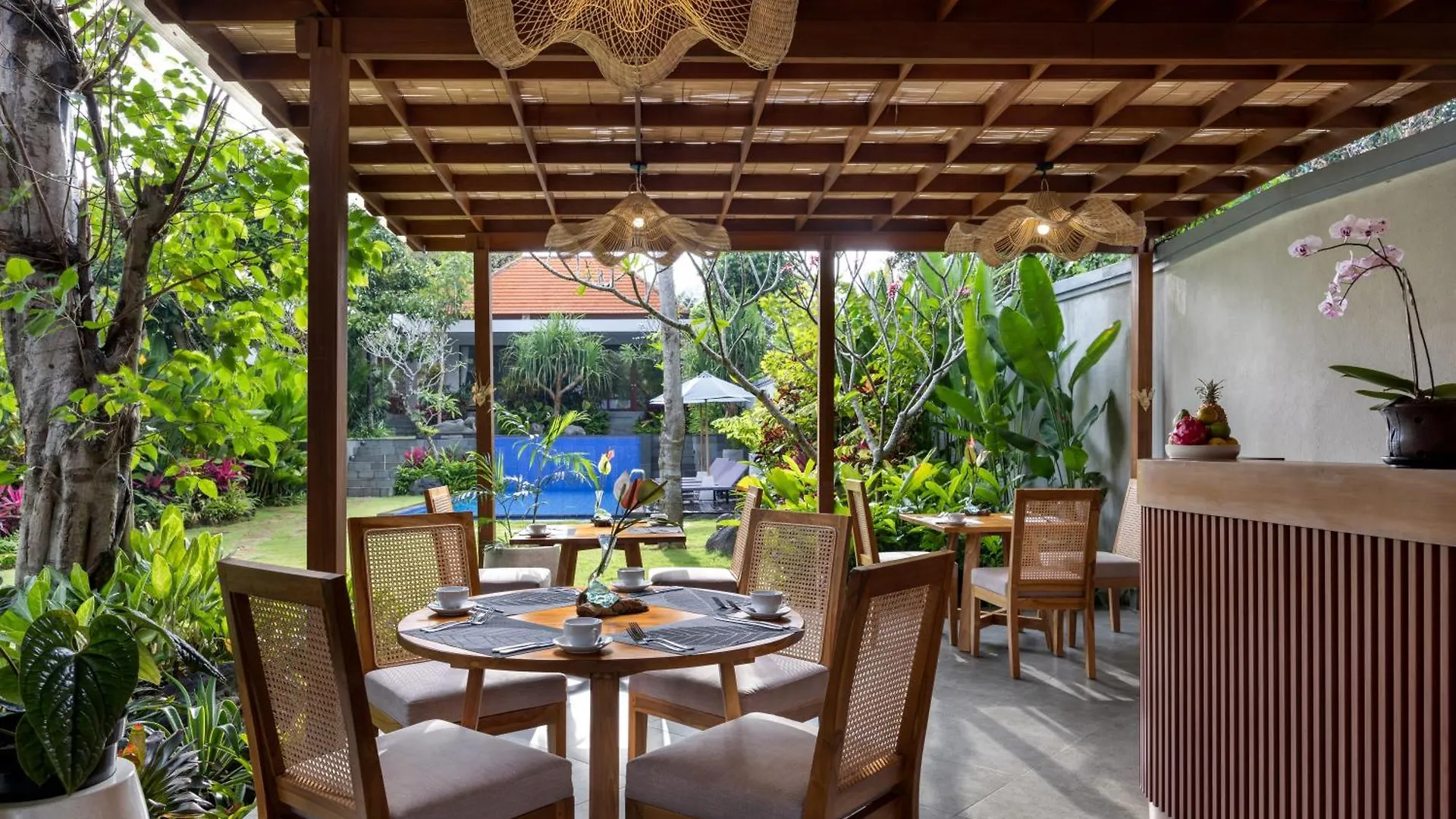 Bhumi Sangtu Ubud 4*,  Indonesia