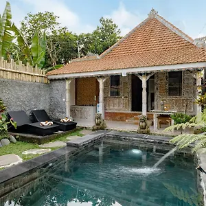Villa Pratiwi
